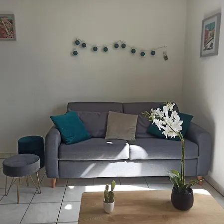 Faubourg De La Cueille - Aux Portes Du Futuroscope *