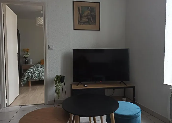 Faubourg De La Cueille - Aux Portes Du Futuroscope